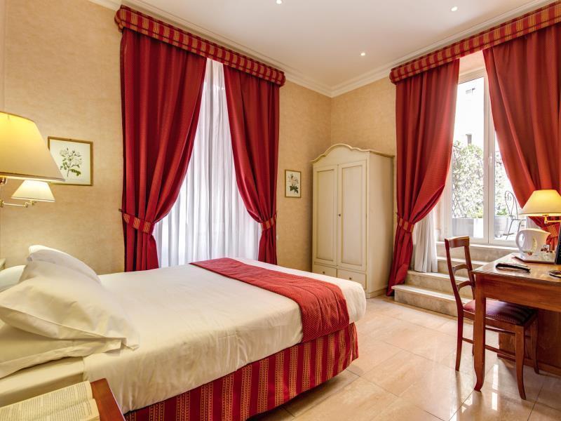 Ecce Bed & Breakfast 3*
